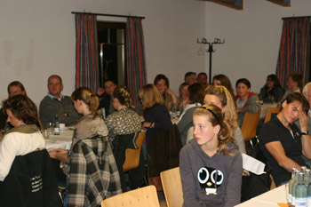 Blick in den Tagungsraum des Bürgerhauses in Güstrow beim Vielseitigkeitstag.